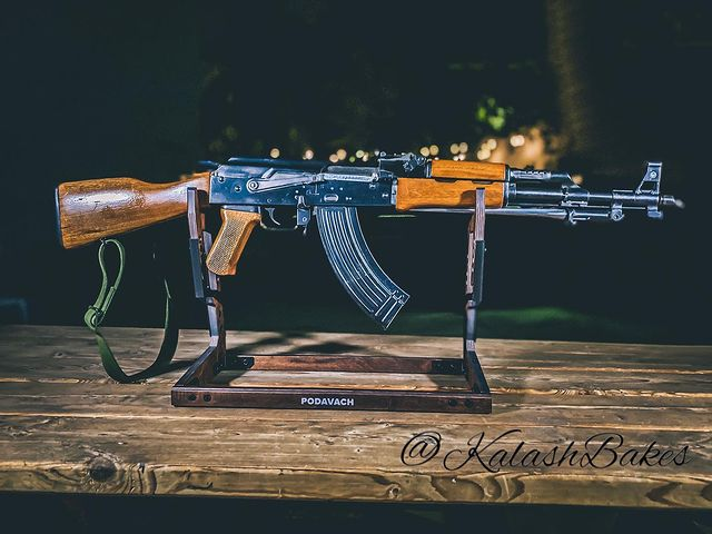 Podavach's tweet photo. Just some Rifle Stand flexing from our Instagram community 😎

Hop in to see more firearm aesthetics and shooting practice tips ▶️ https://t.co/cK5MXzCnSs https://t.co/2bufHAYcH8