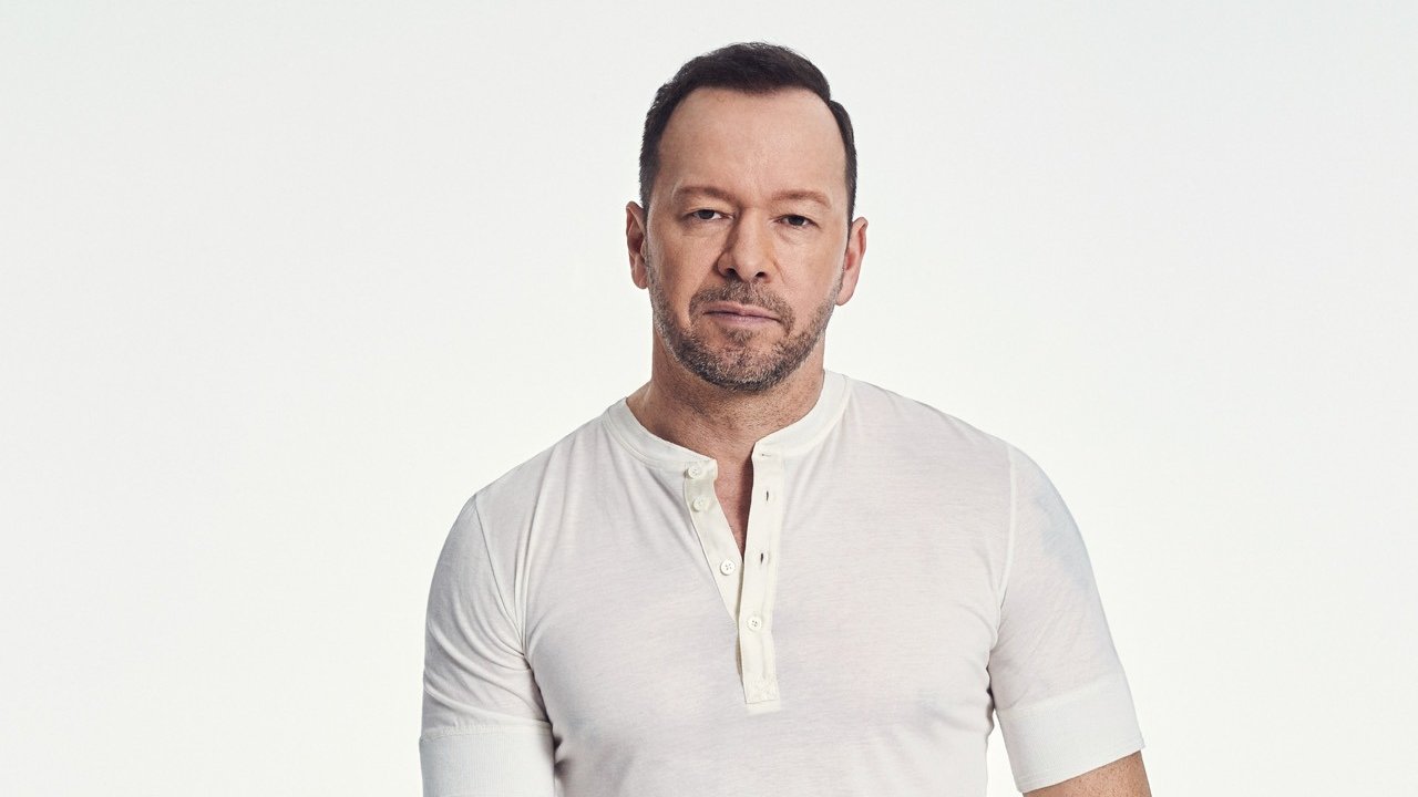 Happy Birthday to New Kids On The Block\s Donnie Wahlberg! (August 17, 1969). 