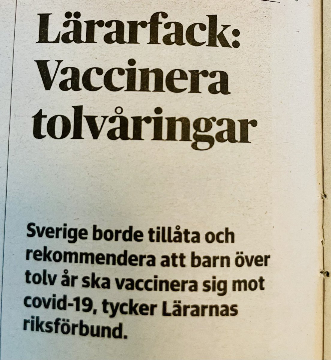 Ingrid_Helander's tweet photo. Därför är det bra att vi har en expertmyndighet som Folkhälsomyndigheten, så att inte enskilda intressen styr över så viktiga saker som folkhälsa och, i detta fall, komplicerade och mångfacetterade frågor som covid-19-vaccinering av barn. https://t.co/obDodagIcg