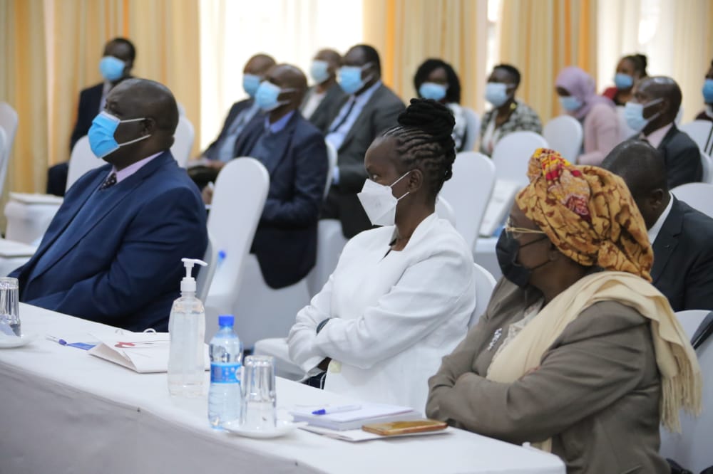 EcnRadio_Ke's tweet image. CS Education Prof George Magoha has released the 2021/2022 students placement into universities and colleges at KICD today. Students access the name of course applied for by sending index number to 20842

 #PlacementReportRelease