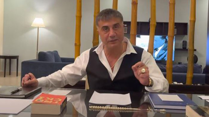 Sedat Peker, tarih ve saat verdi...  Dikkat çeken FETÖ tweetleri

odatv4.com/siyaset/pekerd…
