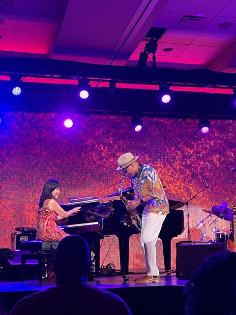 keikomatsui's tweet photo. Thank you for joining us at #berksjazzfest 
#kirkwhalum #keikomatsui 
It was so special to dedicate ✨🙏
On Drums #MarcusFinnie
 On Bass #RicoBelled 
On Guitar&amp;Vo #AndreaLisa 
On Guitar #JPMourao 
On Keyboard&amp;Vo,MD 
#JohnStoddart 
Sound Engineer&amp;TM #PhilipMonor  
#humanité #echo https://t.co/gjHaEJ6Zpq