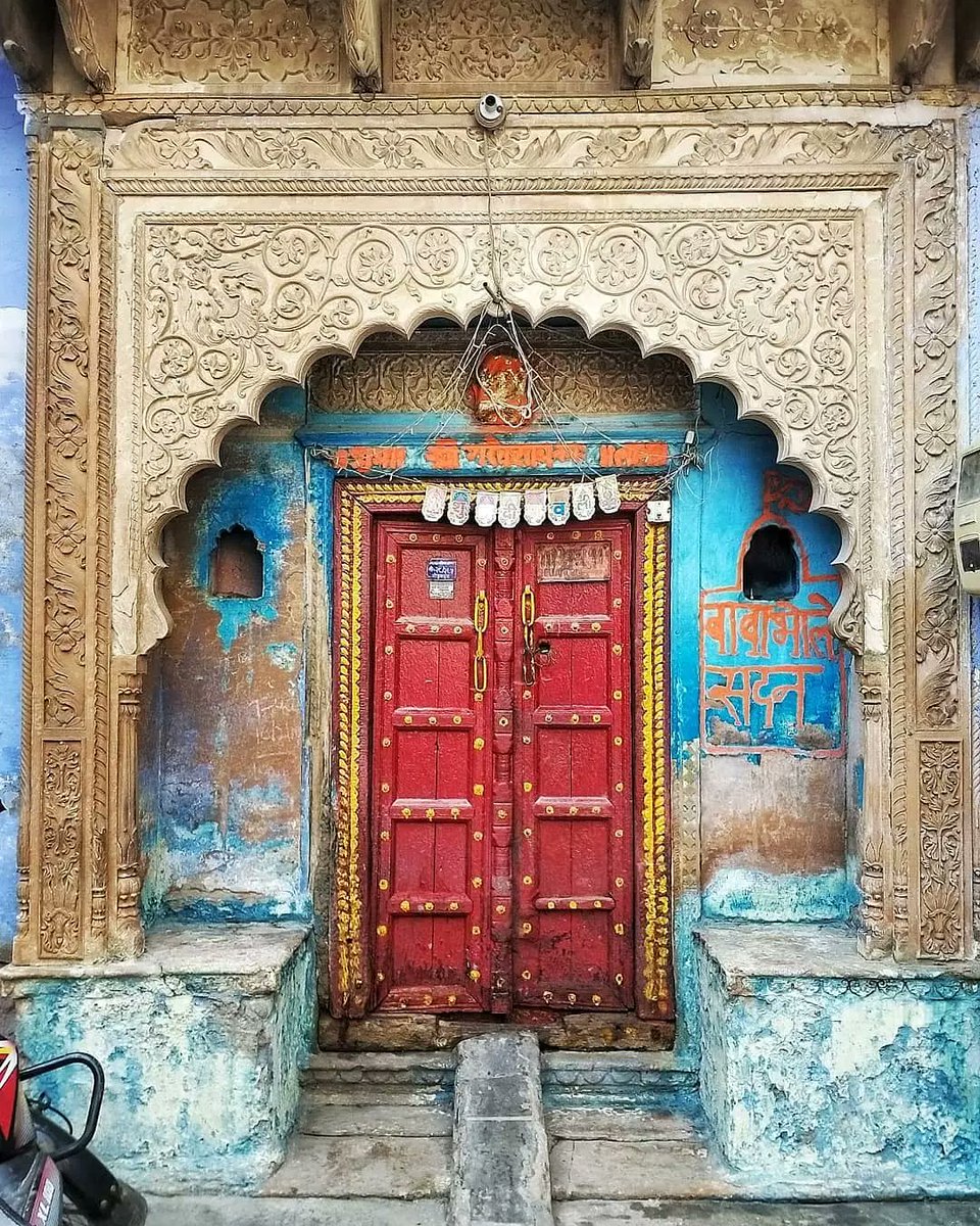 AgraAurhum's tweet photo. Whenever people hear the name of Agra, the only thing that strikes their mind is The Taj Mahal, but the city has much more beyond Taj. When I started exploring this city, I got to know that the city with one of the seven wonders of the world, has many wonders in itself. 
#agra https://t.co/15tEX79Xmk
