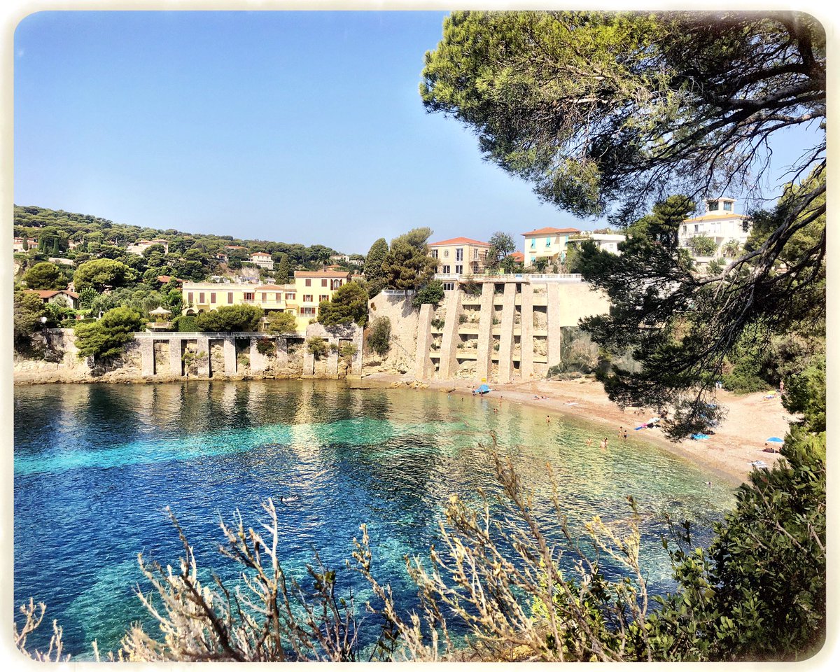 Côte d'Azur France (@visitcotedazur) on Twitter photo Pensez à partager vous aussi vos plus beaux moments #CotedAzurFrance avec nous et nous les publierons !
📍Saint-Jean-Cap-Ferrat
📷<a href="/mamenissa/">mame nissa</a> #ExploreNiceCotedAzur #ExploreFrance #landscape #sea #mediterranee Pensez à partager vous aussi vos plus beaux moments #CotedAzurFrance avec nous et nous les publierons !
📍Saint-Jean-Cap-Ferrat
📷<a href="/mamenissa/">mame nissa</a> #ExploreNiceCotedAzur #ExploreFrance #landscape #sea #mediterranee
