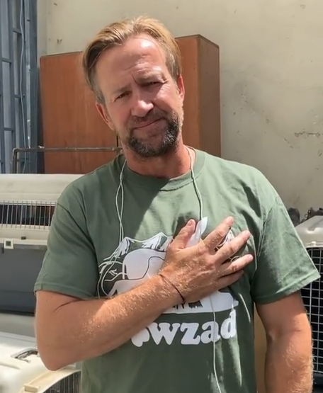 MarnieMemoirs's tweet photo. Pls RT 
@JamesCleverly @WendyMortonmp @ZacGoldsmith @DominicRaab @benwallacemp @BorisJohnson
We need to support @Nowzad team, stranded and vulnerable in #Afghanistan, along w/the animals in desperate need @PenFarthing needs our support #GetThemOut #SaveAfghanistan #AnimalCruelty https://t.co/fwUEd5HGZh