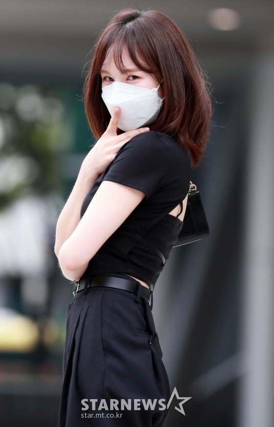 ReVeluv Archive tweet media