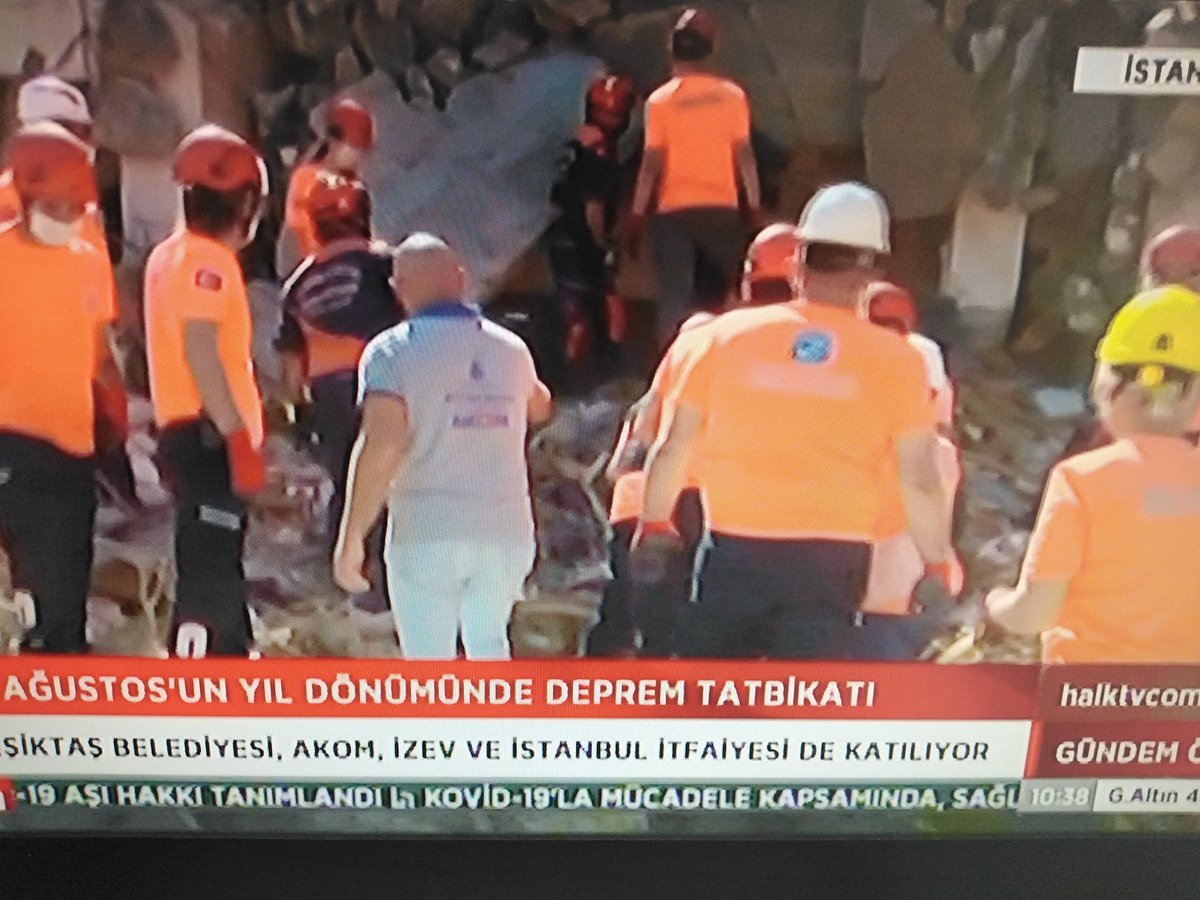 "Depremde nasıl yıkılmaz" değil de "enkazdan nasıl kurtarılır" çalışmaları yaptığımız sürece bir arpa boyu yol alamayız! Çok yazık olacak çok...