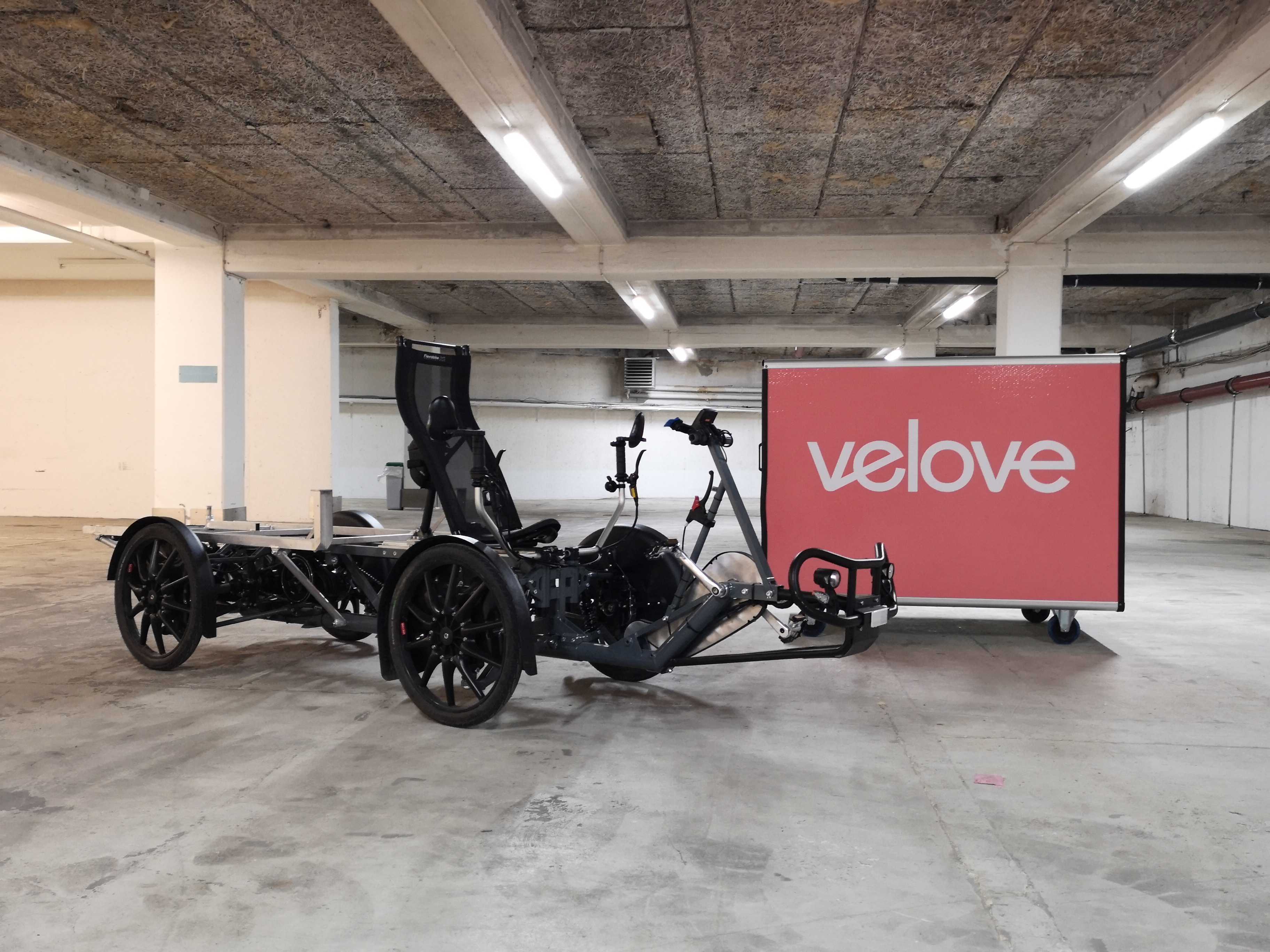 Armadillo electric cargo bike hotsell
