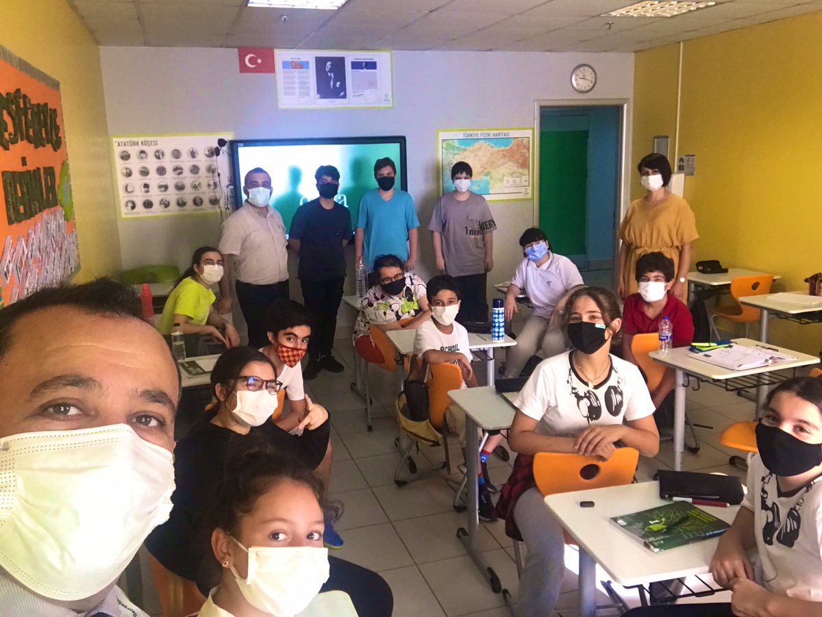 Başarılarla dolu bir yıl bizi bekliyor💪🏻 

<a href="/EnisEryaman/">Enis Eryaman</a> 
<a href="/ozgurkapann/">Özgür Kapan</a> 
@AysunGuzelyurt 
<a href="/cigdemmolla/">Dr. Çiğdem Mollaibrahimoğlu</a>