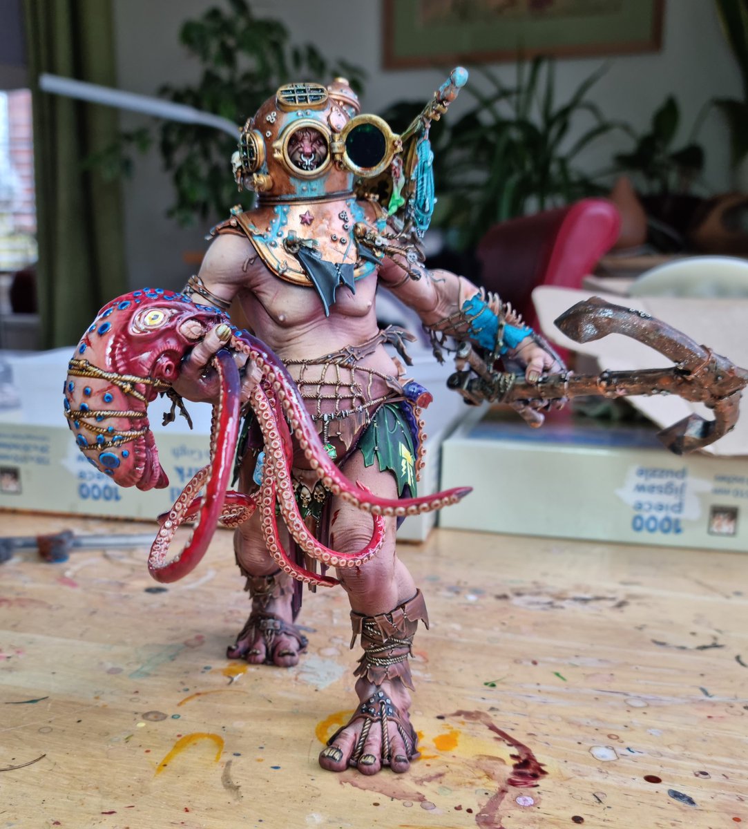 russ_charles's tweet photo. Just a base built needed now! And my other three mega gargant kits just arrived so it's straight on with the project! I may use less rope in the next ones 😊 #AOS #WarhammerCommunity #SonsOfBehamat #warmongers https://t.co/urGbA3Nmc3