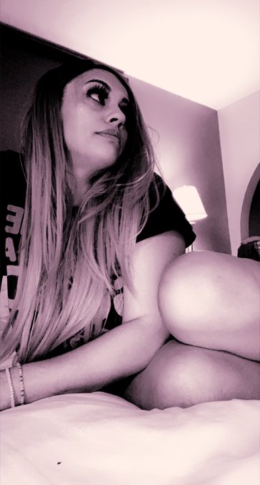 Boss Bunny’s pics and videos