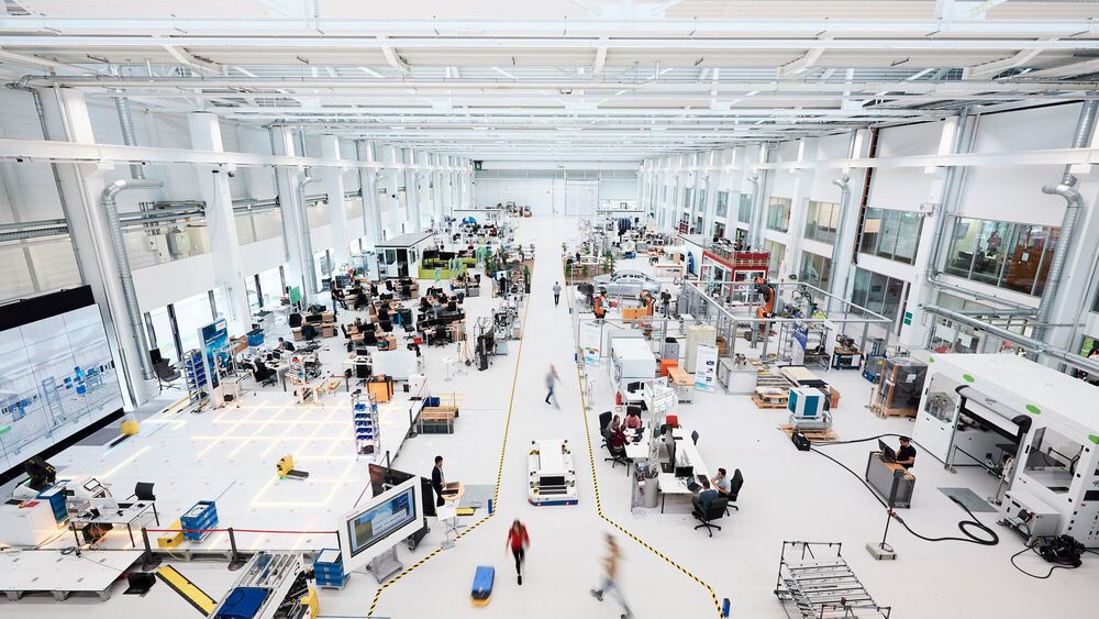 „Wenn ich die Menschen gefragt hätte, was sie wollen, hätten sie gesagt schnellere Pferde“ – Henry Ford.
Deutschland braucht kluge Köpfe und Innovationen. Ein Baustein dafür ist die ARENA2036. 2 innBW Institute sind inzwischen dabei💪@hahnschickard &amp; #DITF
arena2036.de/de/