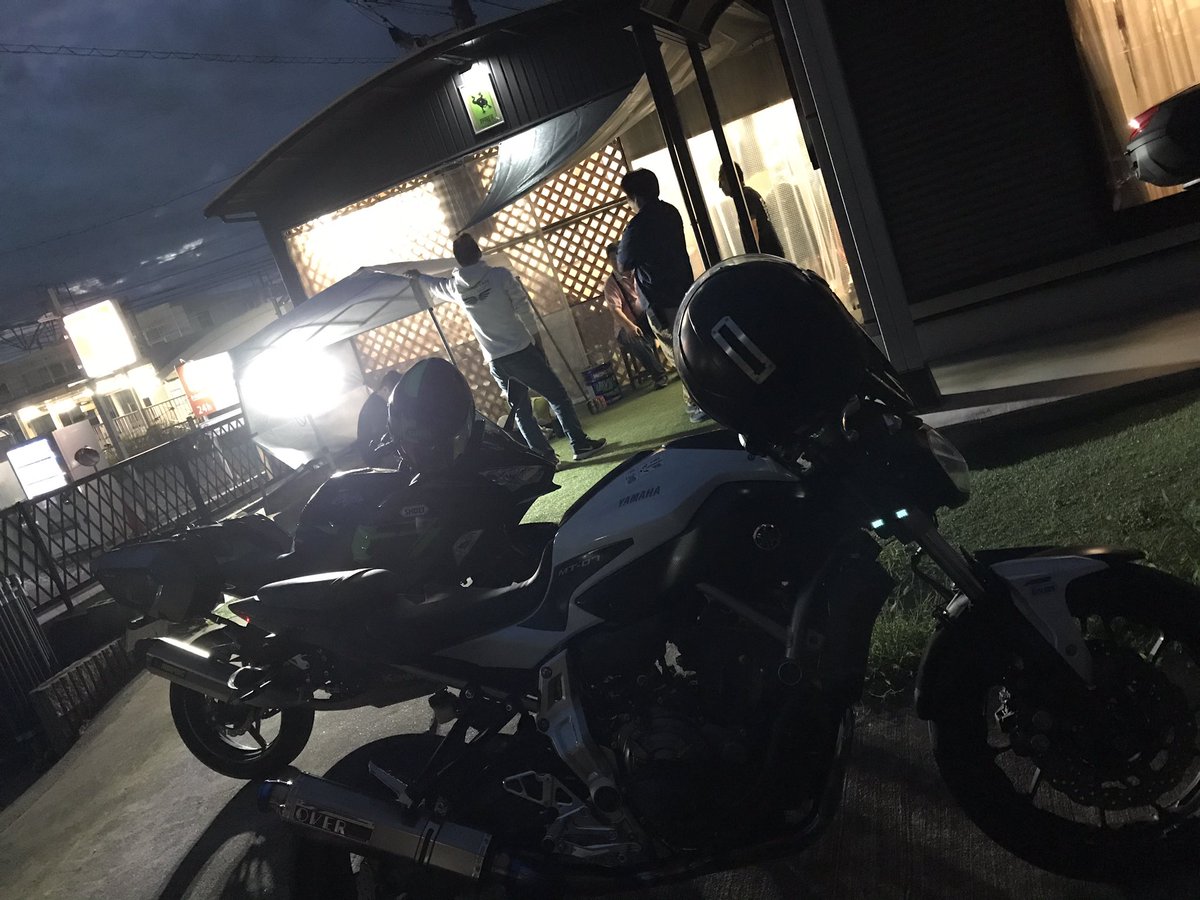TAKE_MT07ABS's tweet image. 伊勢から無事帰還∠(　˙-˙ )／
…からの今しか乗れないと🏍に跨りいつもの #Flogs へインスタントツーリング😂✌️(笑)

お盆休み最後の晩餐です🤣