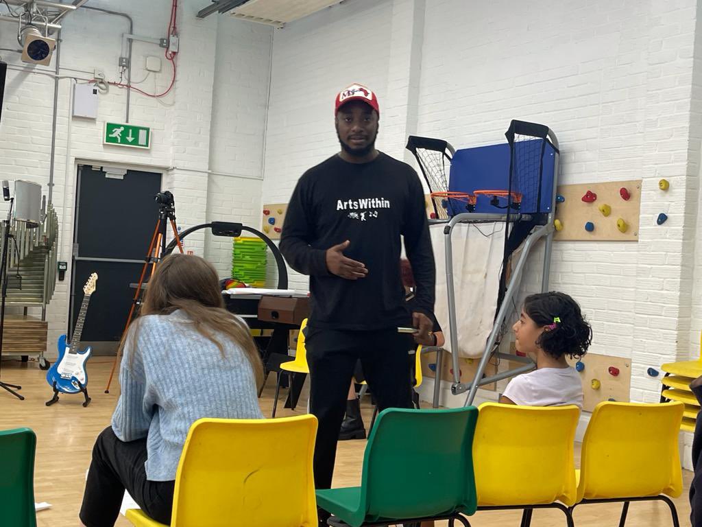 ProjectZeroWF1's tweet photo. Big Ups to the guys from @ArtsWithin for their engagement with our young people. #summerholidays #projectzerowf #haf2021 https://t.co/SMNf0AKph8