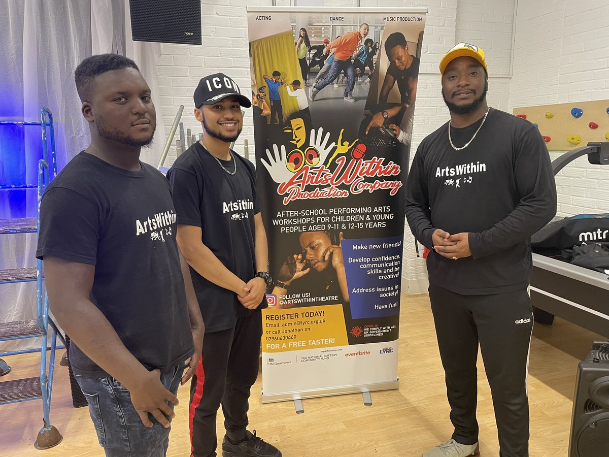 ProjectZeroWF1's tweet photo. Big Ups to the guys from @ArtsWithin for their engagement with our young people. #summerholidays #projectzerowf #haf2021 https://t.co/SMNf0AKph8