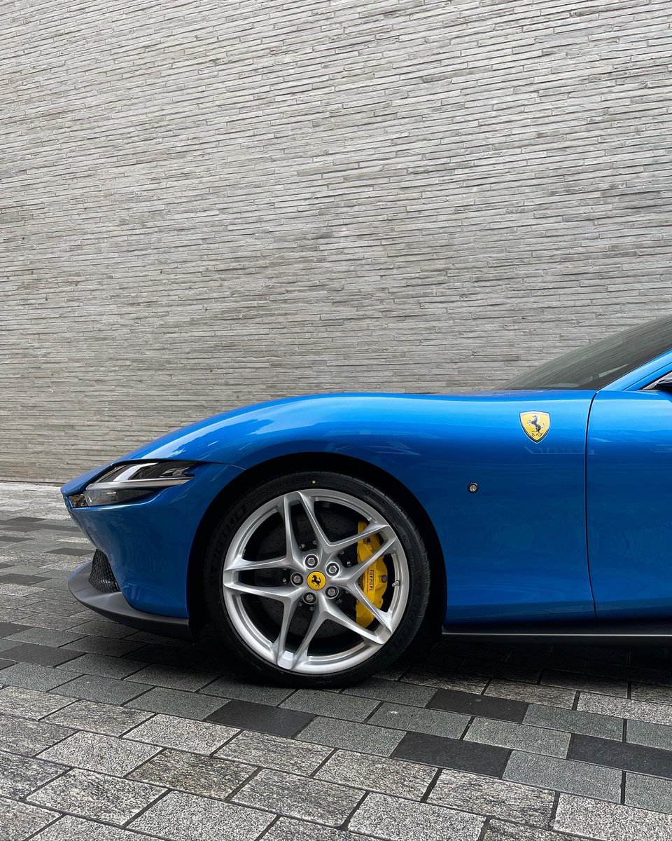 hrowenferrari's tweet photo. A beautiful blue for a beautiful car but can anyone guess the name of the paint on this #FerrariRoma? 

Clue: it has only existed since July 2015.

Congratulations to the owner, a spec well chosen 👏👏 https://t.co/zQQtyQKfBv