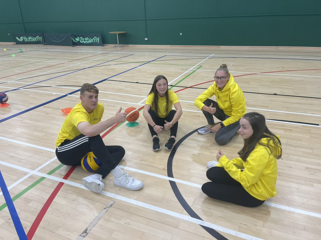 NAActiveSchools's tweet photo. After a long day yesterday our hardcore #NASportsAcademy pupils were up bright and early to continue their training.

Today we have: 
1st Aid from @KALeisure 
Comp organiser training 

And finally our graduation 👩🏼‍🎓 

@audreynolan @RhonaEA @sportscotland https://t.co/j9KCEkGRlY