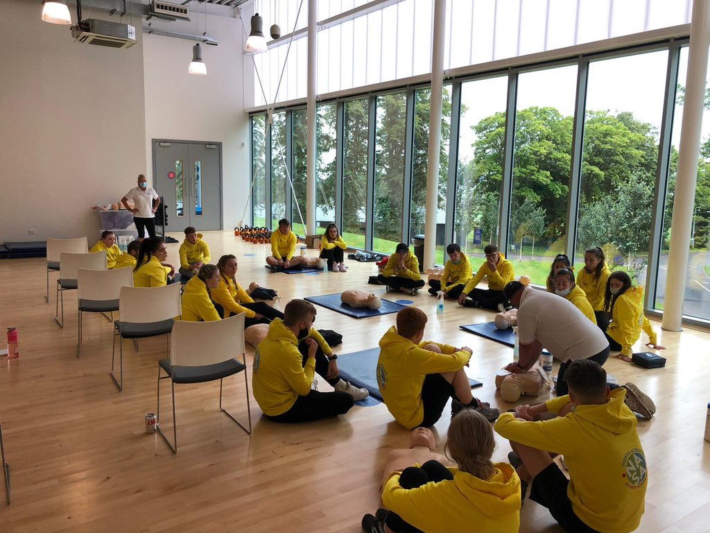 NAActiveSchools's tweet photo. After a long day yesterday our hardcore #NASportsAcademy pupils were up bright and early to continue their training.

Today we have: 
1st Aid from @KALeisure 
Comp organiser training 

And finally our graduation 👩🏼‍🎓 

@audreynolan @RhonaEA @sportscotland https://t.co/j9KCEkGRlY