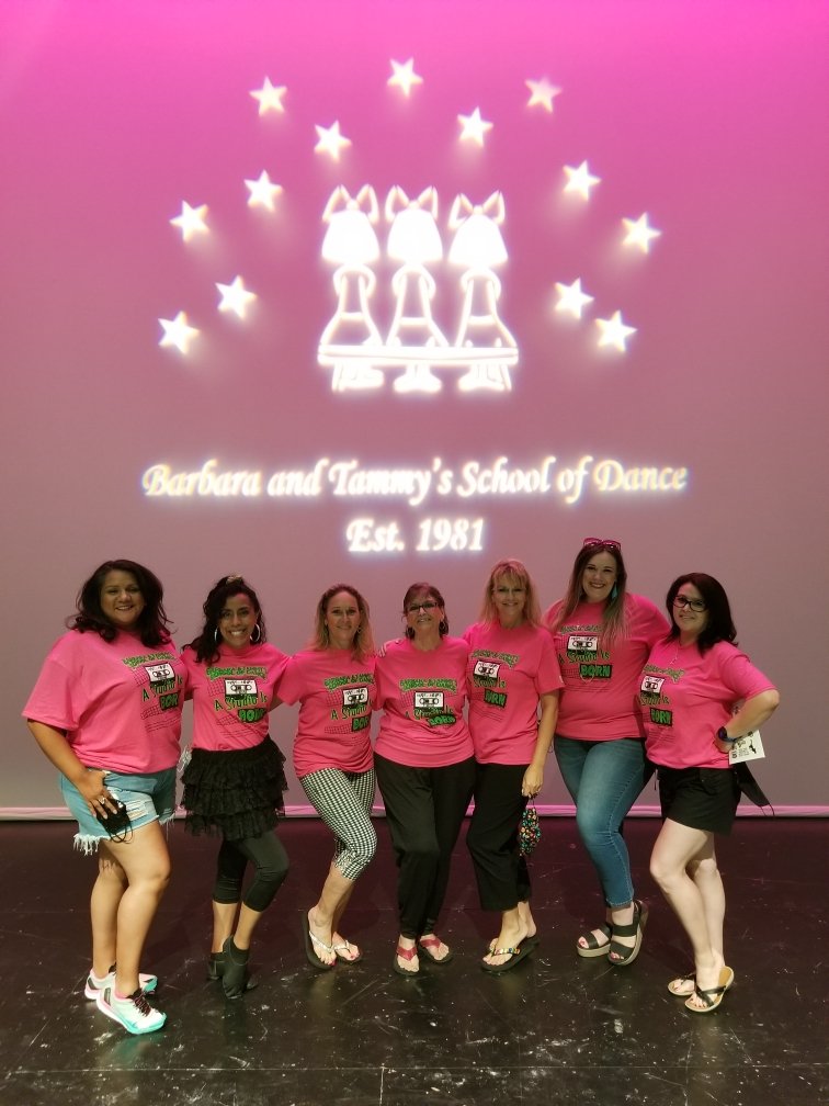 PinateachGT's tweet photo. My dance family! Thank you Ms. Barbara for all the lessons on and off the stage! Here's to 40 more years! #Barbaraandtammys https://t.co/rasXMfxFXR