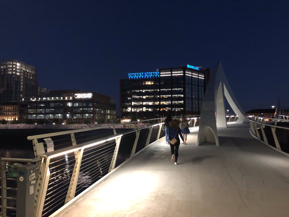 <a href="/Archi_Velo_Glas/">ArchiVeloGLA</a>  #archivelo170 sunrise ride from the new STUC in Bridgeton to the sunset and new Barclays at Tradeston. Very proud to be part of both x