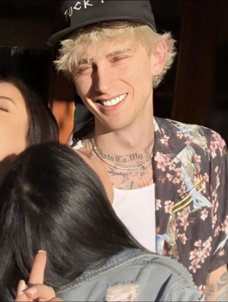 mgkthinker's tweet photo. soft boy 🥺 https://t.co/uKR4gNnscW