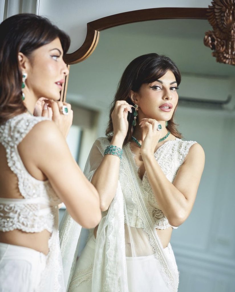 Asli_Jacqueline's tweet photo. 🇮🇳🇮🇳🇮🇳 https://t.co/2B0rPhEiz7