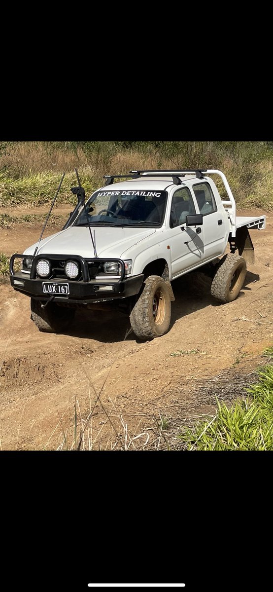 RednaXLivee's tweet photo. Took my baby for a stretch yesterday #hilux #4wding https://t.co/TqhOzhzdY1
