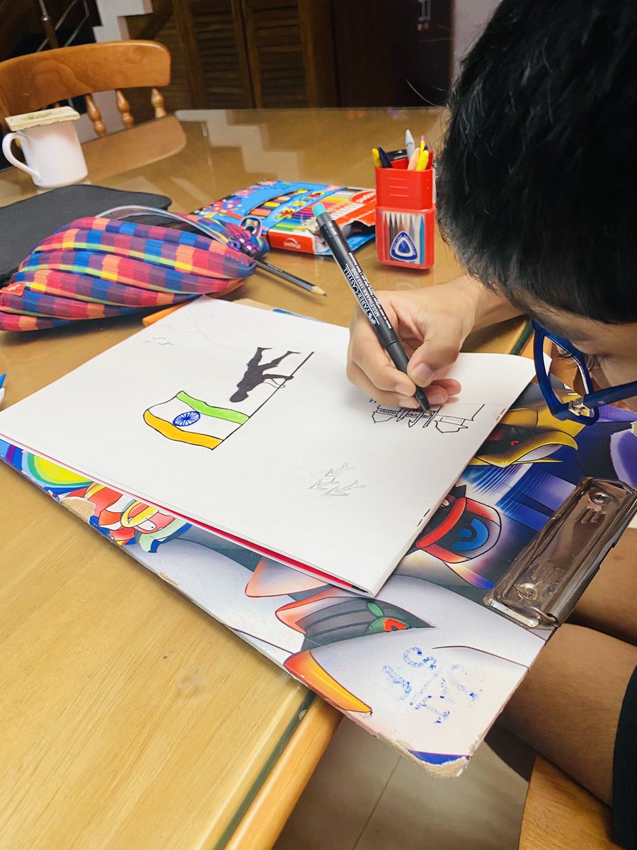 gopikanandu's tweet photo. Our Independence Day drawing 🇮🇳 #independencedaydrawing https://t.co/xNi4TY44go