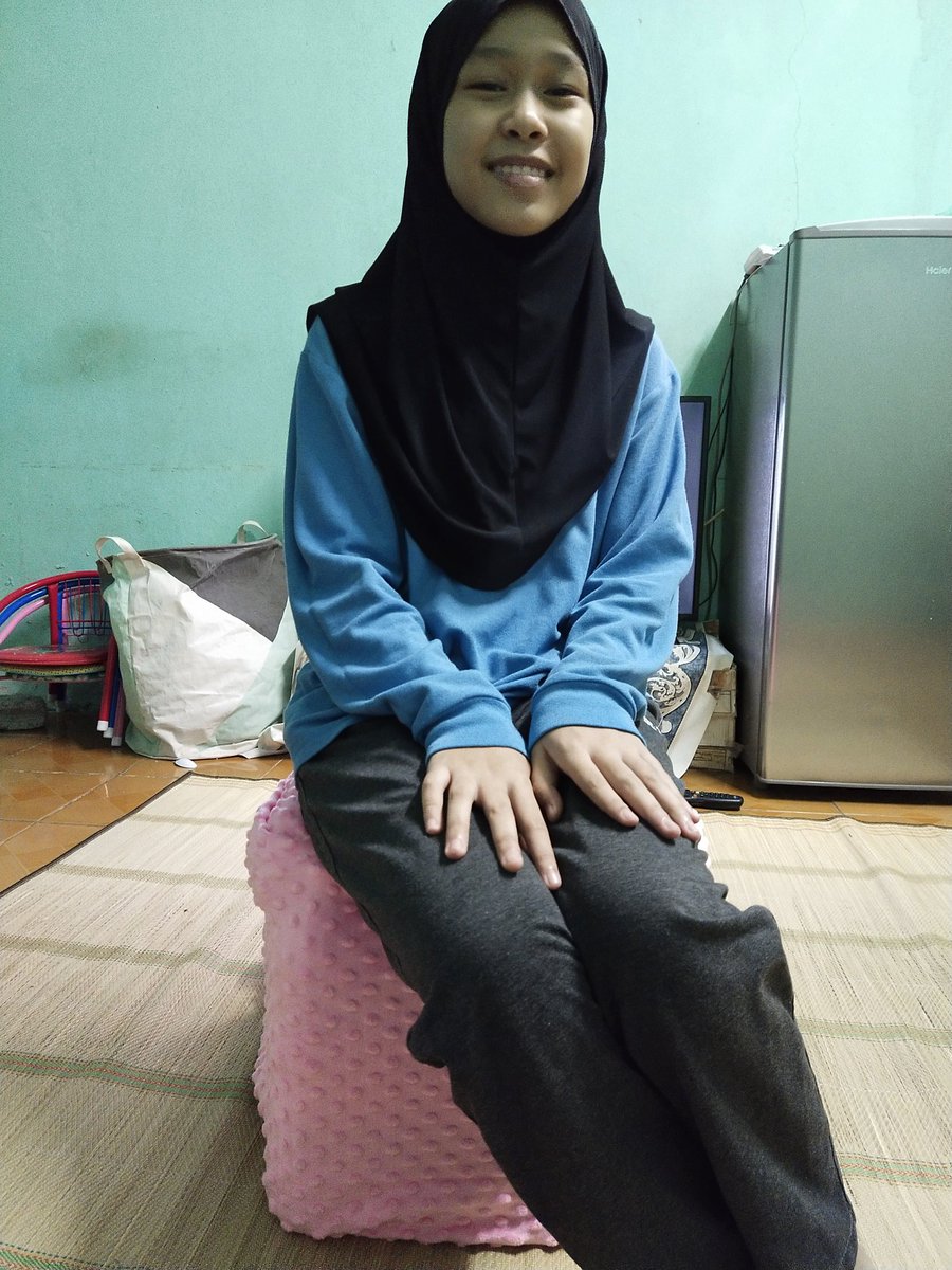 farafrekko's tweet photo. PANDEMIC PLASTIC RUSH
WEEK 3 : NATIONWIDE PLASTIC ART CHALLENGE
Date : 15th August 2021

My project is done! 😁 

Name : Nur Zahira Irdiana Binti Abdul Rashid
School : SK Pinggan-Pinggan Pitas

#BeDrasticSayNoToPlastics
#WaveMakers 
#WAGGGS 
#UNEP
#GGAM https://t.co/2K9PnzTEvE