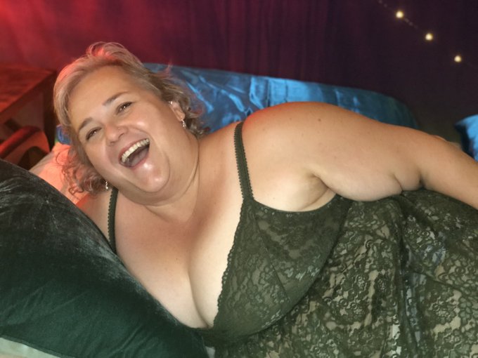 Daisy is like your sweetheart Grandmother. ❤  #bbw #bbwmature #xhamster #maturebbw #sexy #porn #repost<a href="/tag/bbw"class="tags">#bbw</a><a href="/tag/repost"class="tags"><span>#repost</span></a><a href="/tag/sexy"class="tags"><span>#sexy</span></a><a href="/tag/porn"class="tags"><span>#porn</span></a><a href="/tag/bodypositive"class="tags"><span>#bodypositive</span></a><a href="/tag/chubby"class="tags"><span>#chubby</span></a><a href="/tag/milf"class="tags"><span>#milf</span></a>