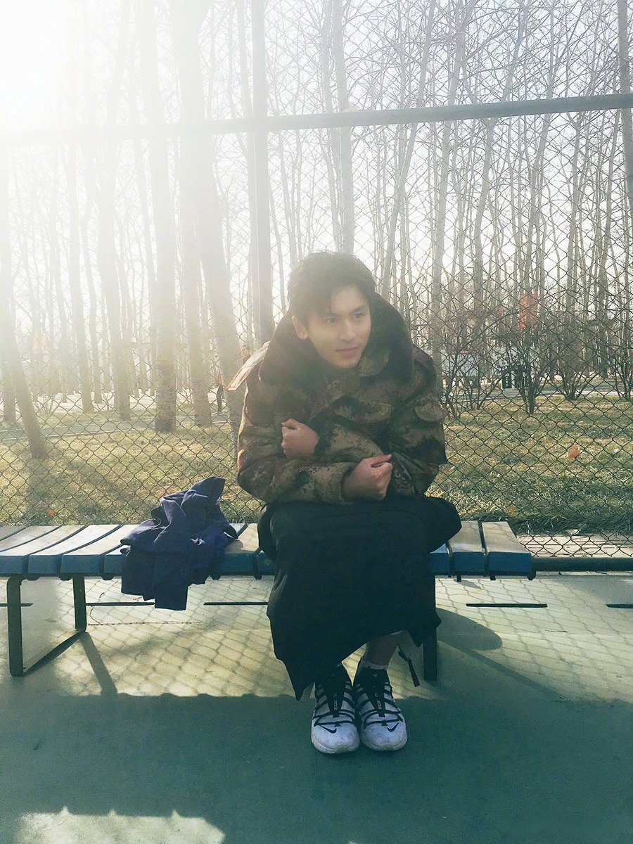 zixorah_kion's tweet photo. Even though he was deleted but he still in HaiZhe's heart. His scent still in my 💙. He deserves our love. Never regret to support, love and follow him. BE STRONG 💪 waiting for him. https://t.co/0sTNxzXpaZ