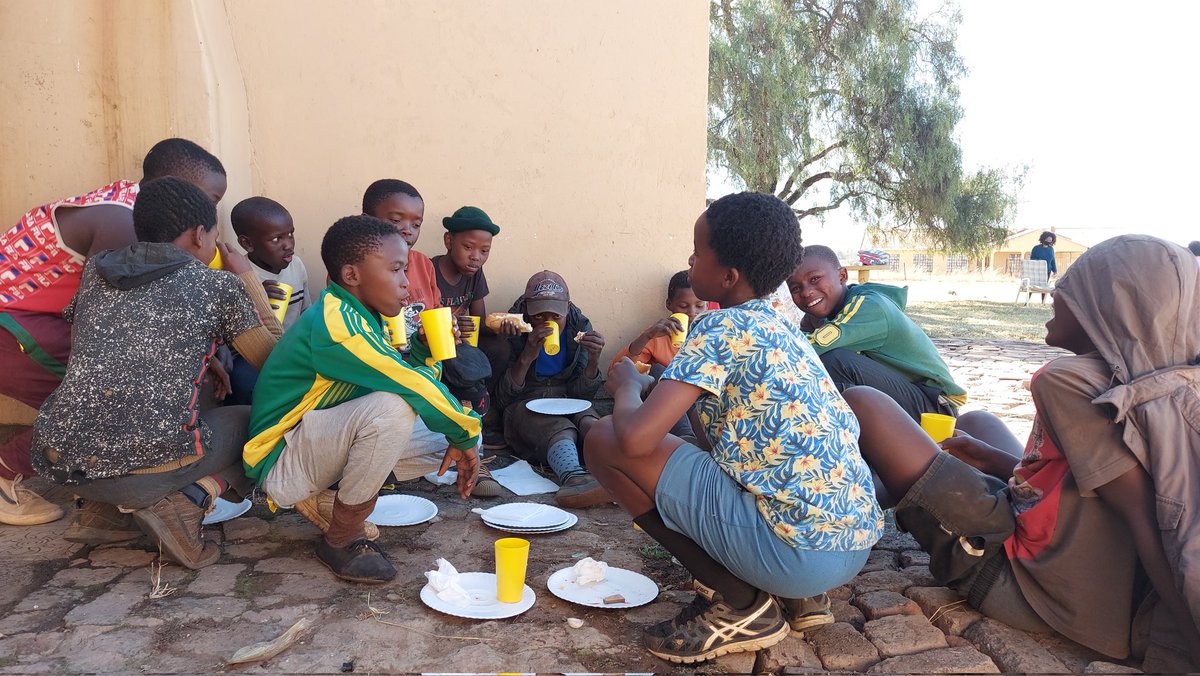 penuelist_'s tweet photo. We'll be feeding kids on Saturday, the 28th of August 2021 in De Deur in the Vaal.
If you'd like to join us or donate, please DM me or visit The Mamsie Mlotshwa Foundation page on Facebook. Let's do our bit to make the world better. #Mamsie #Charity ❤ https://t.co/um3XslVnVb