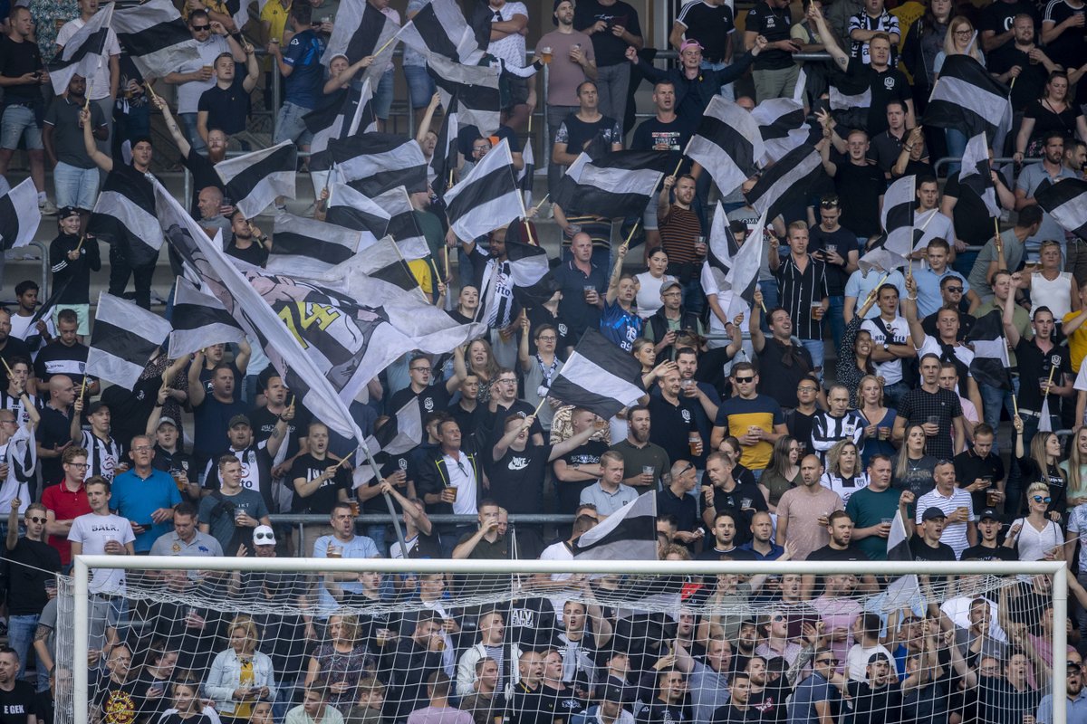 HeraclesAlmelo's tweet photo. We hebben van jullie genoten gisteravond 😌
#herpsv #netalstoen https://t.co/juD44vNqvD