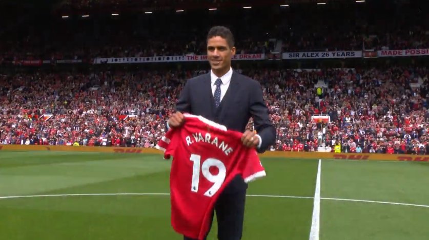 HighStandUnite1's tweet photo. Reminder that yesterday we witnessed our best ever player unveiling 🤩🤩
#MUFC #MUfcLeeds #Varane #VaraneisRed #varane2025 #ManUtd https://t.co/0wwudBhxOA