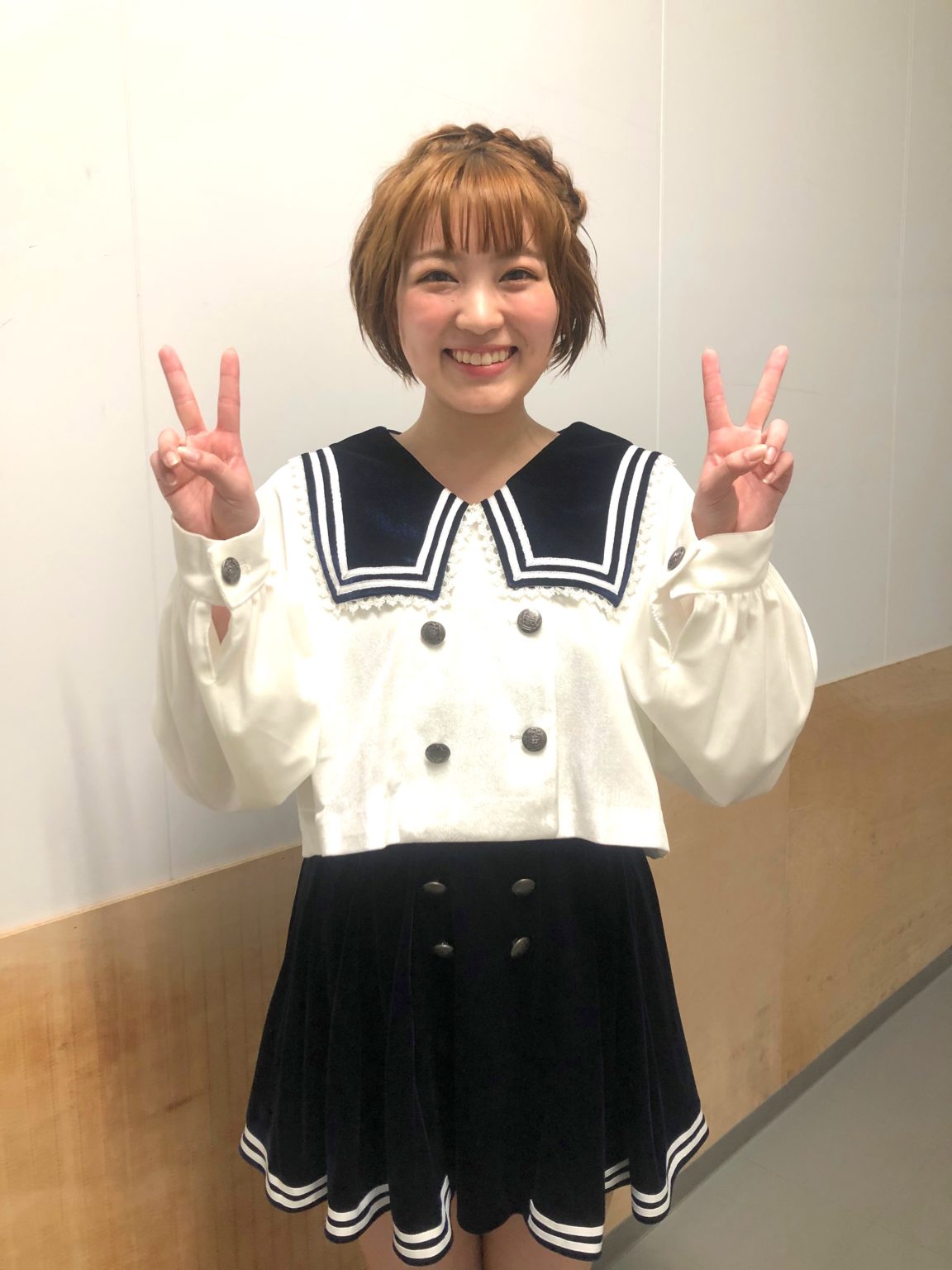 柏木ひなた FINE BOY 直筆サイン入りチェキ 柏木ひなた画像bot on X: 