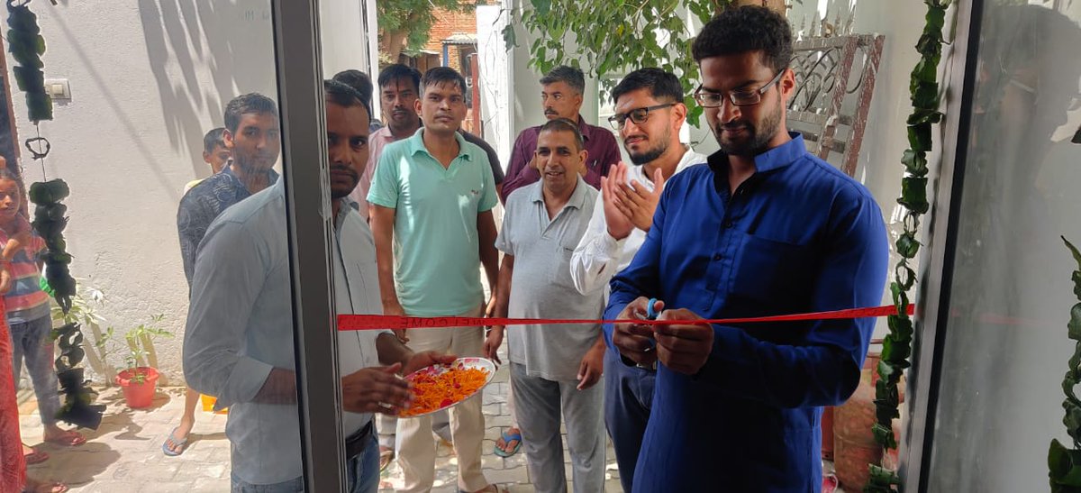 dmjagdeep's tweet image. आज युवा नेता निशांत यादव के कर कमलों द्वारा कालका स्थित सीएससी सेंटर पर सीएससी एकेडमी का उद्धगाटन  किया व ध्वजारोहण कर स्वत्रंता दिवस मनाया गया।

#AzadiKaAmritMahotsav
#cscAcademy
#cscrewari