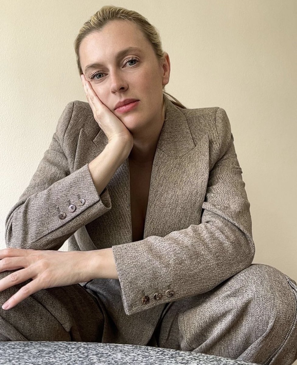 gracieotto's tweet photo. Today for @StellarMagAU shot by Manolo Campion @UTV_Movie is out in the USA this week and Australia Sept 1! https://t.co/hYKuMhaavD