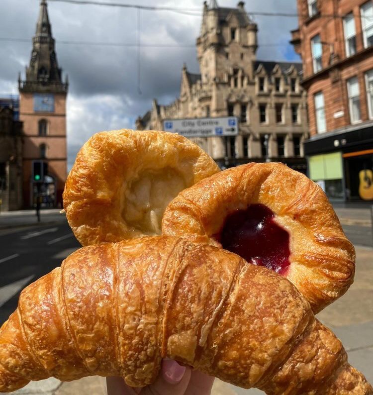 GLASGOW ALERT  🚨  From this Monday (tomorrow) you'll be able to enjoy our plant-based pastries from the <a href="/roseandgrants/">Rose and Grants</a> . Thank you so much to them for this gorgeous shot  📸