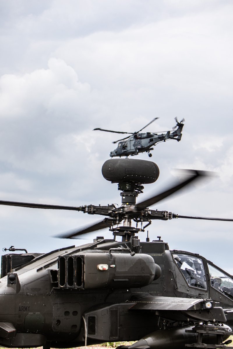 World Helicopter Day 🚁 

#Apache Attack 🚁 & #Wildcat Reconnaissance 🚁 work together to form an Attack Reconnaissance Team (ART) creating a potent FIND & STRIKE capability 

#IAmCombatAviation
#FlyFightLead
#Helicopter
@WorldChopperDay
#WorldHelicopterDay