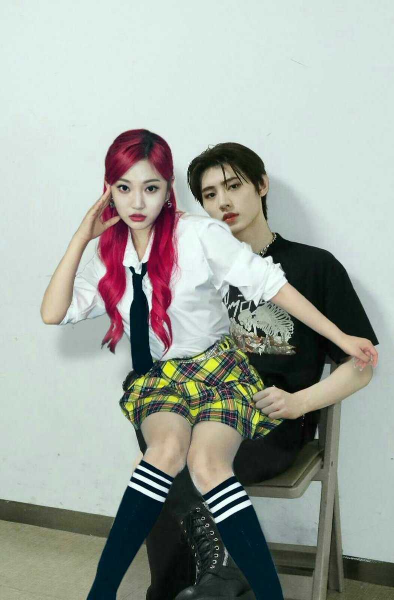 Enhyspaa's tweet photo. Sunghoon and Ningning 🙄 #ninghoon #sungning #enhyspa https://t.co/lesaXfwQol
