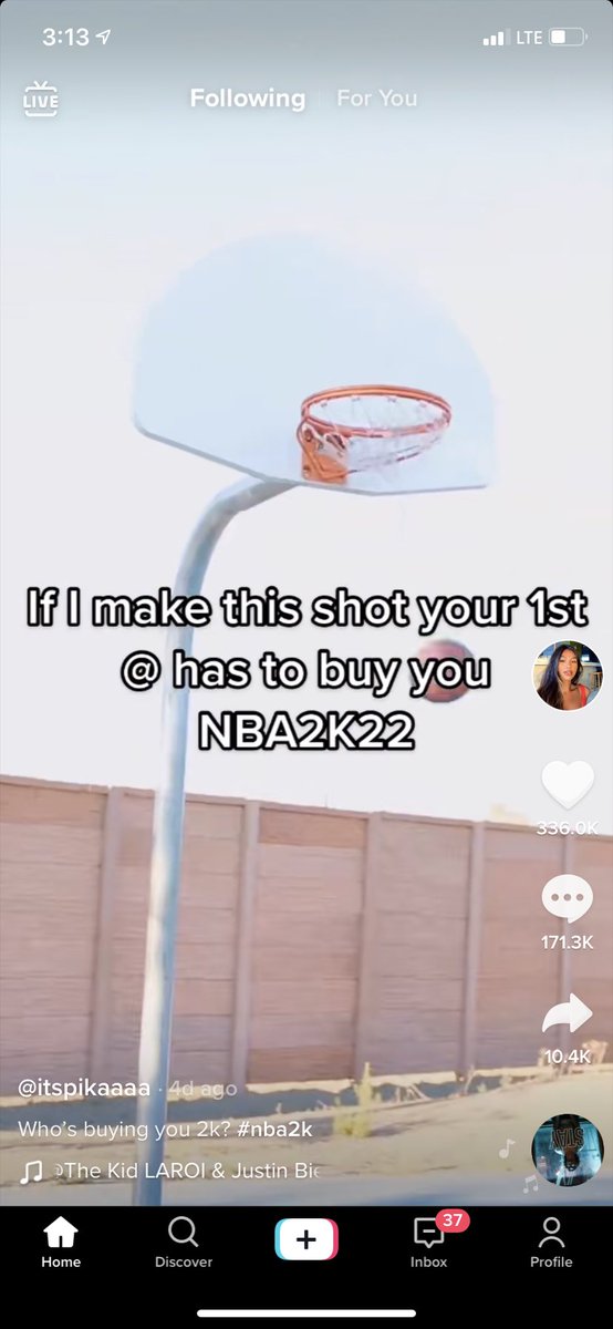 Meekshimself's tweet photo. @PapaMeagzz @PapaMeagzz what’s up😏 https://t.co/7F2TWJsSSg