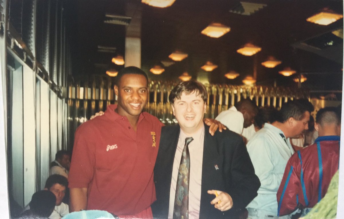 AlanWil29662916's tweet photo. Five years today &amp; forever in our thoughts 🙏💜💙 #RIPDalianAtkinson #avfc #utv https://t.co/oaq5iLwDjf