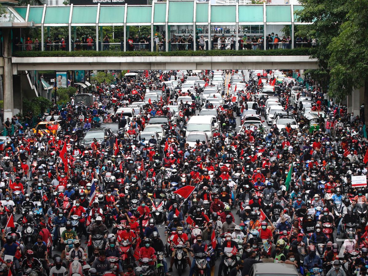 ก็มาดิฮูกๆๆๆ

#ม็อบ15สิงหา