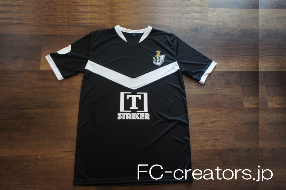 fc_creators's tweet photo. 黒地に白のワンポイントを縫製したオリジナルデザインのサッカーシャツとパンツのチームユニフォーム上下セット

https://t.co/eS4hV5Fisq

#サッカーユニフォーム #サッカーシャツ #サッカーパンツ #チームユニ #チームウェア #オーダーメイド #オリジナルシャツ #サッカー上下 https://t.co/YVZQXdnTTU