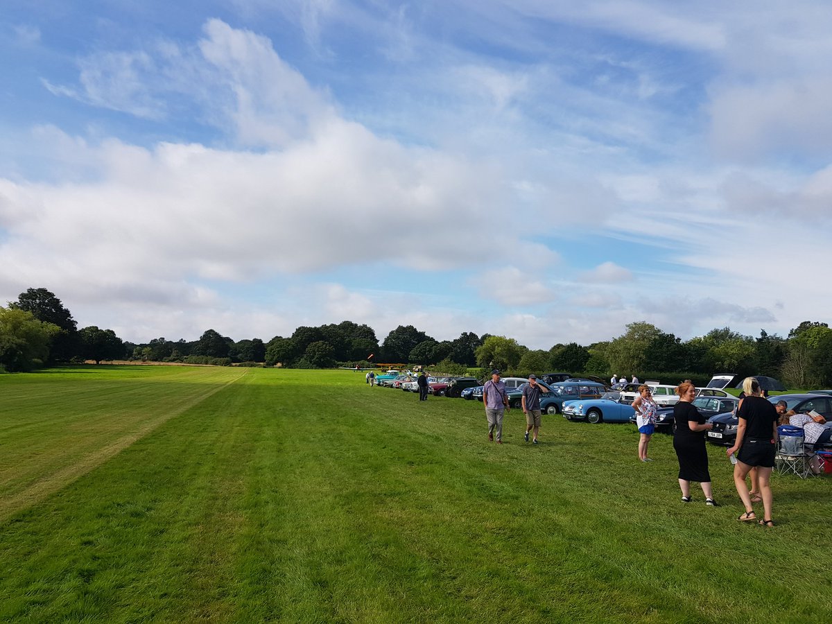 WoKSteamRally's tweet photo. Gates open in 5 minutes for #woksteamrally day 2! COME ON DOWN!!! The sun is shining and you don't want to miss out! #KENT #getoutdoors #family #Ashford https://t.co/tjZYddUxTi