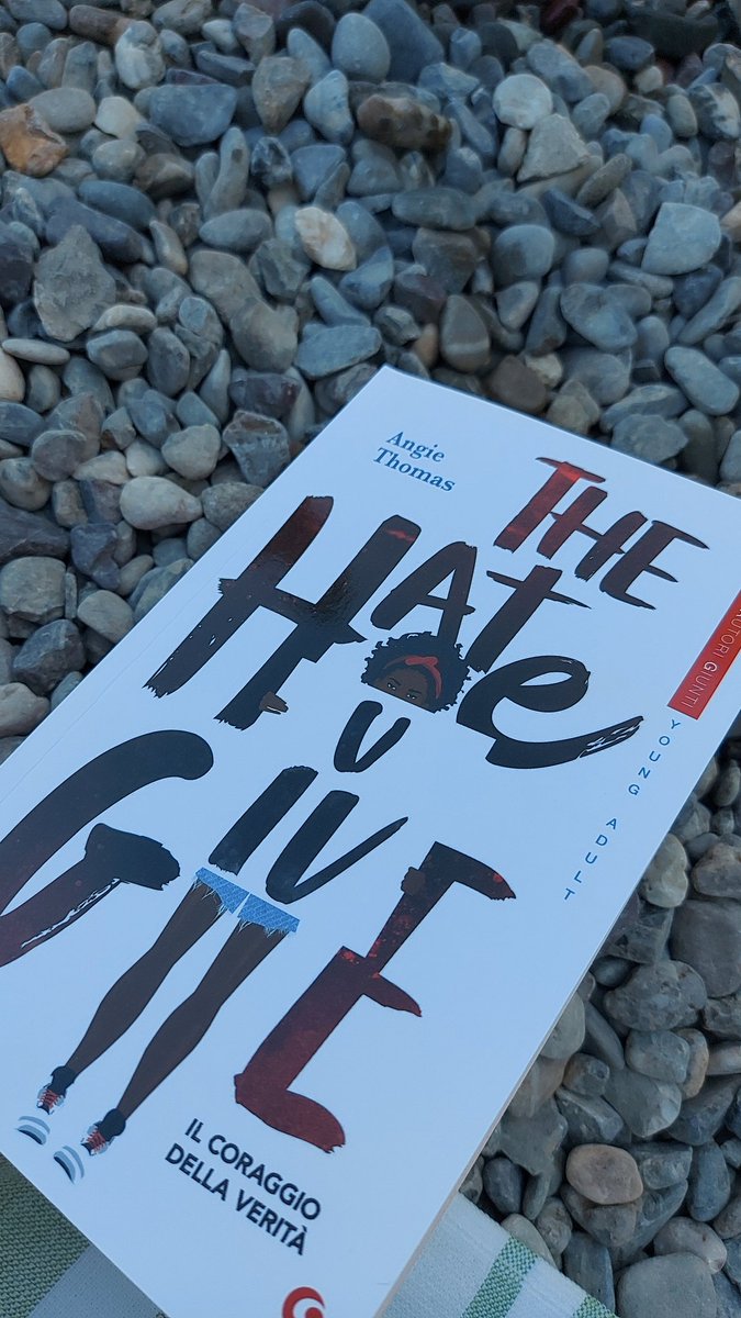 now reading:  The Hate U Give by @angiecthomas https://t.co/6QjJIV6nI1