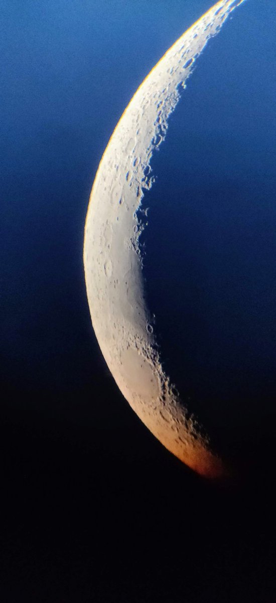 BackpackBella's tweet image. ✨ Now is the best time of year to see shooting stars

☄️ The #PerseidMeteorShower happens every August, with streaking lights formed from leftover comets

🔭 @ArdenneCentre we also saw the moon up close, as well as Jupiter and Saturn - incredible! 🌌🌙