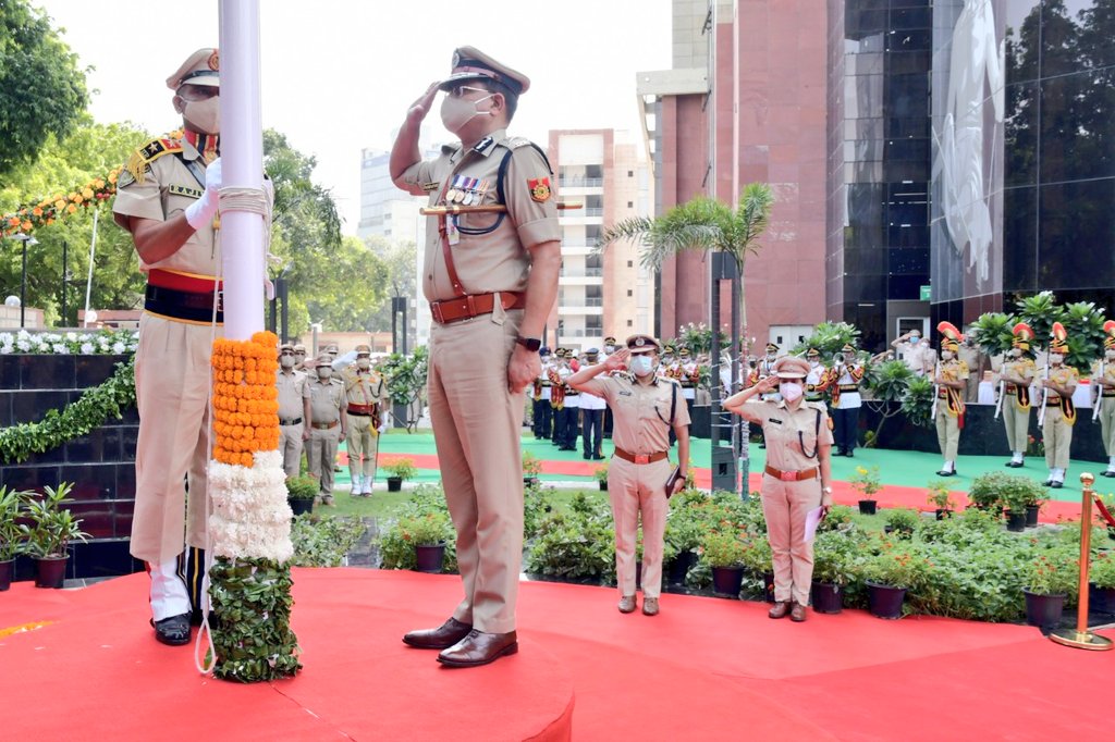 Delhi Police tweet media