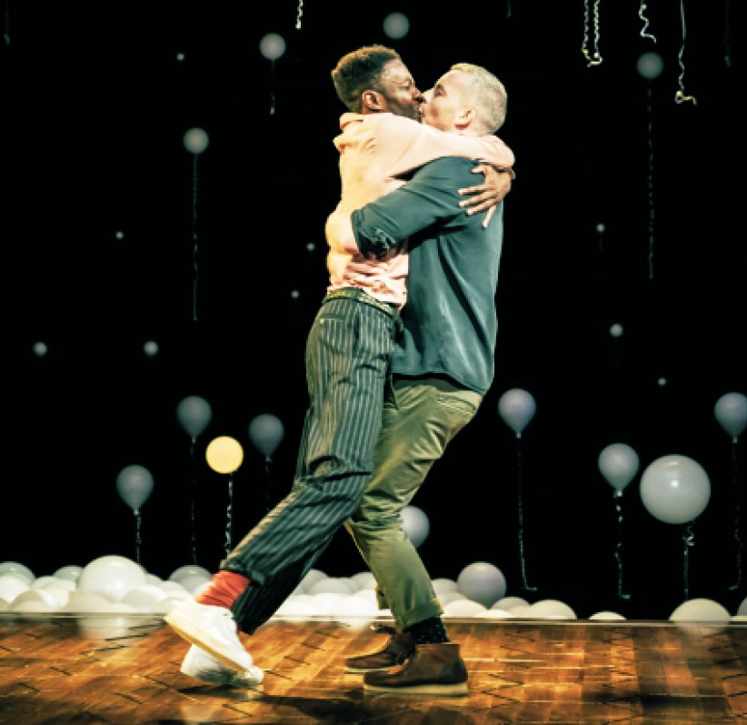 #constellations <a href="/DonmarWarehouse/">Donmar Warehouse</a> is one white-knuckle rollercoaster ride of emotions! Being two of our countries most talented actors, I knew <a href="/marsdoug/">omari douglas</a> &amp; <a href="/russelltovey/">Russell Tovey</a> were going to be sensational &amp; they absolutely blew me away! A heart rending story so beautiful portrayed. 🙏❤️