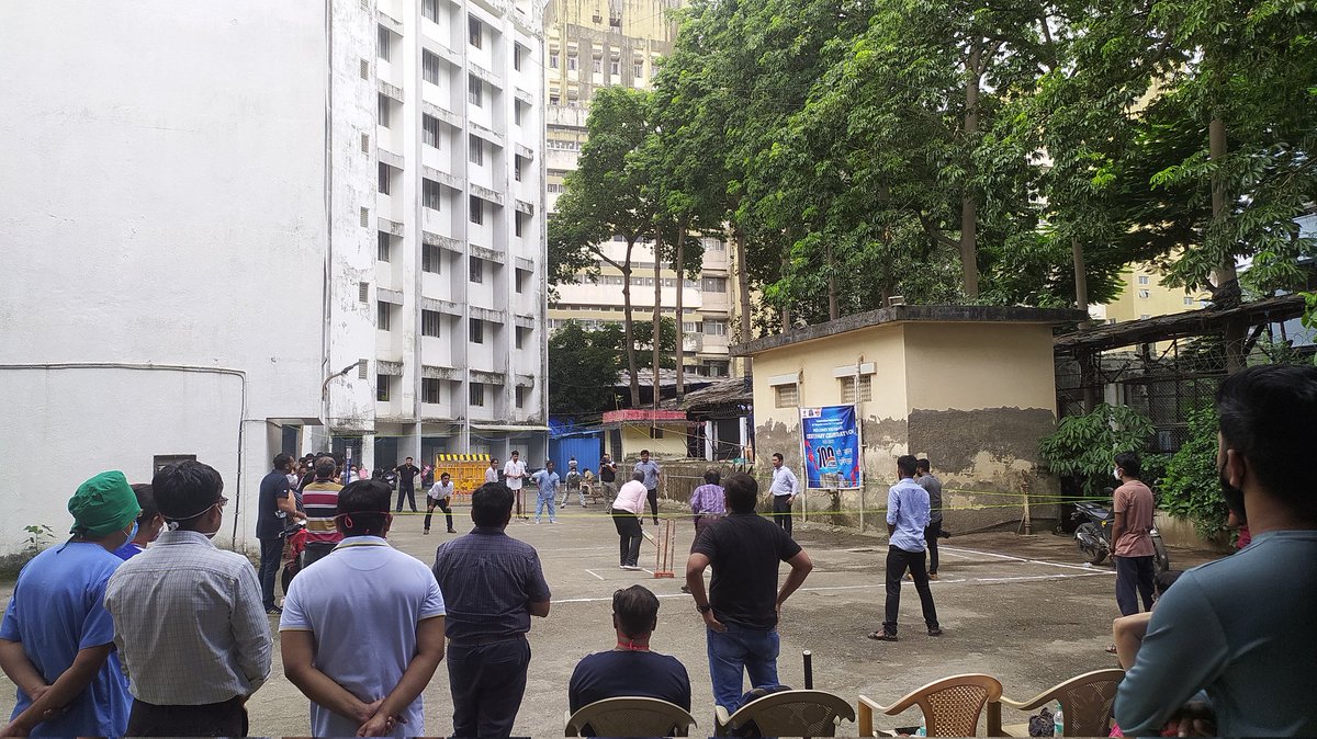 NairTnmc's tweet photo. We began the weekend on a sporty note, with the commencement of our Box Cricket Competition!
The faculty of the T N Medical College and BYL Nair Hospital took part in a fun game of cricket!
#100SaalBemisaal #100YearsOfNairHospital #NairHospitalCentenary #CentenaryYear #tnmc https://t.co/fljr2OyH1C